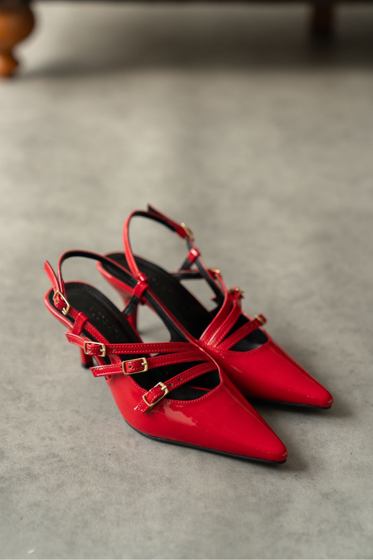 Kadın Marry Tokalı Kısa Topuklu Ayakkabı - Kırmızı-Rugan