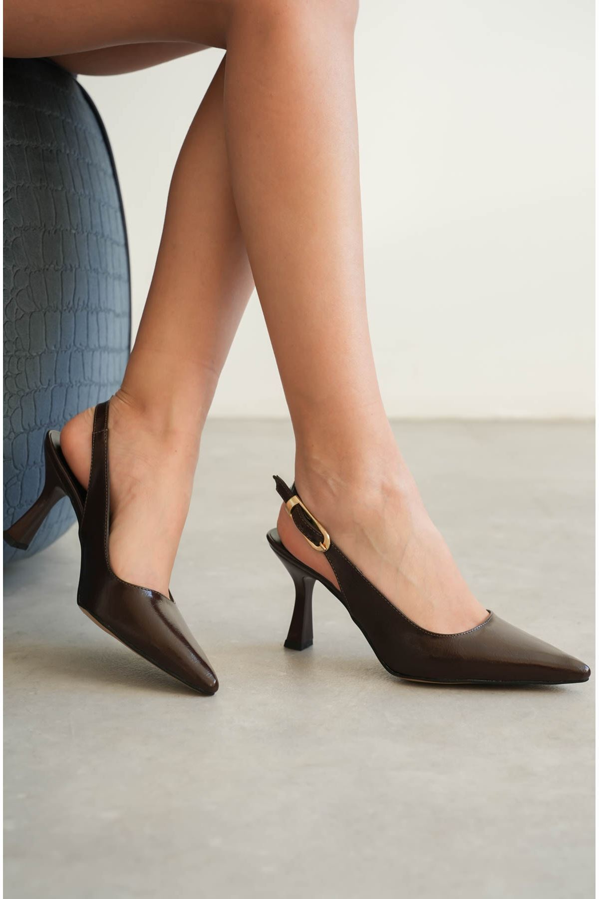 Kadın Ovis Sivri Topuklu Ayakkabı - Kahve-Kırışık Rugan