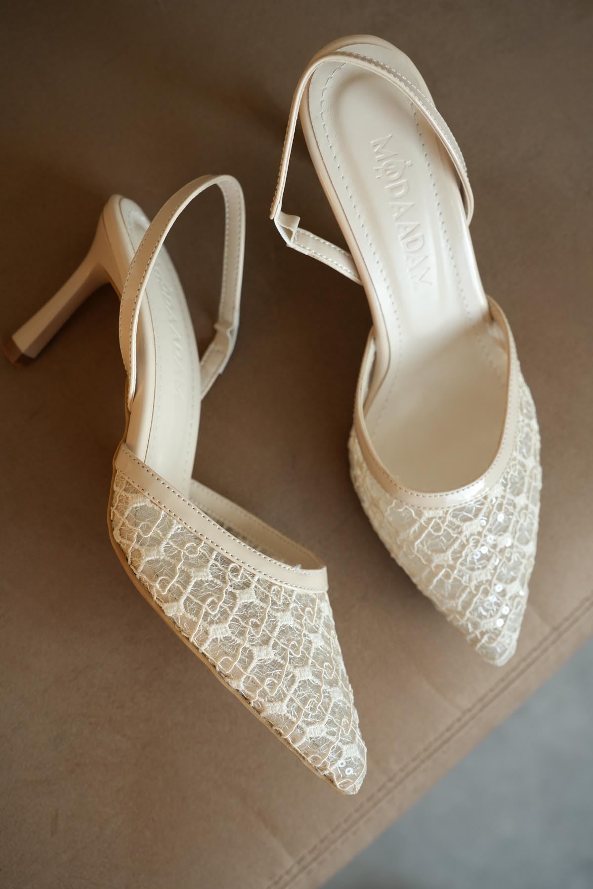 Kadın Lucco Pullu Dantelli Topuklu Ayakkabı - Ten