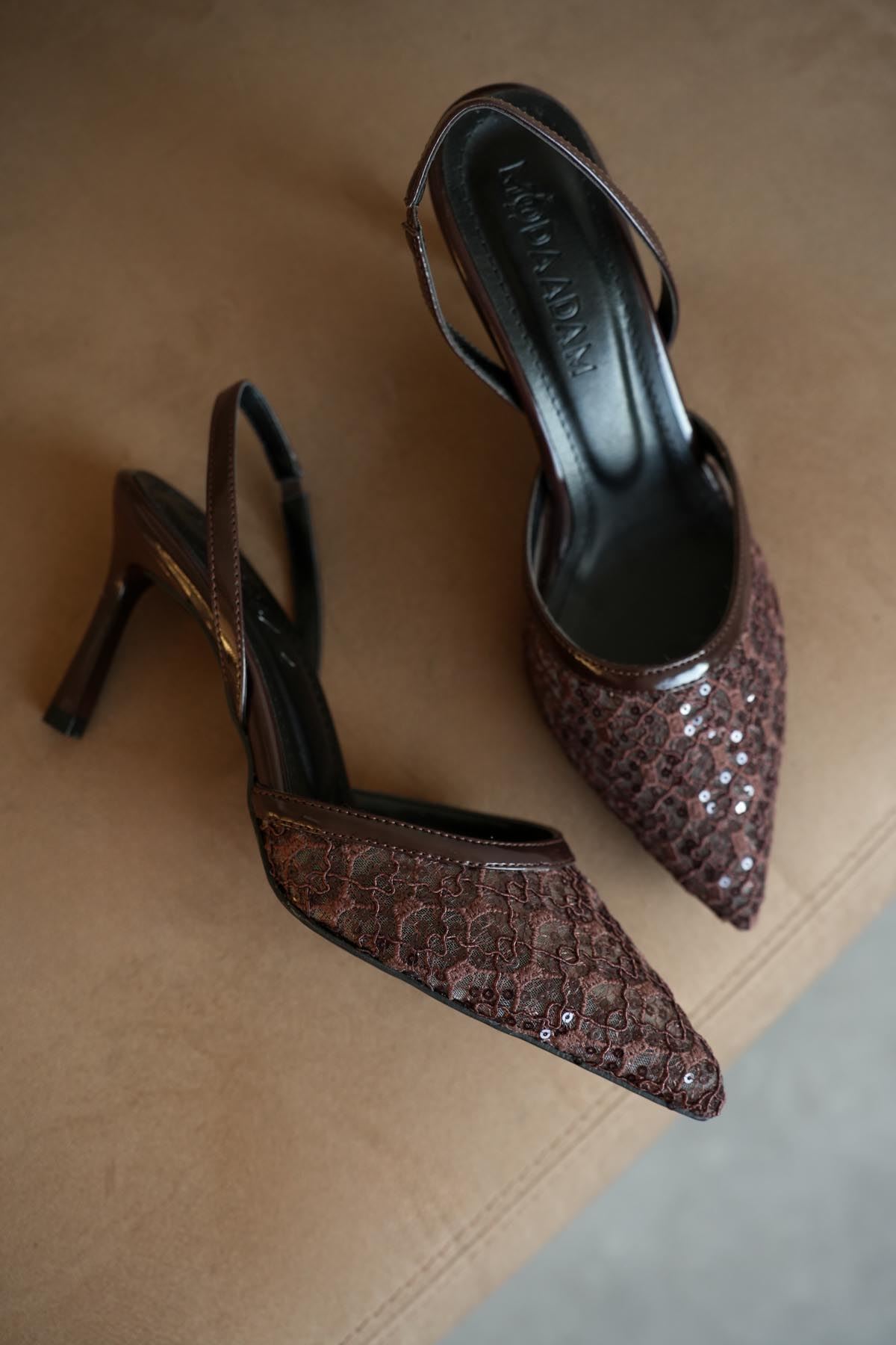 Kadın Lucco Pullu Dantelli Topuklu Ayakkabı - Kahve