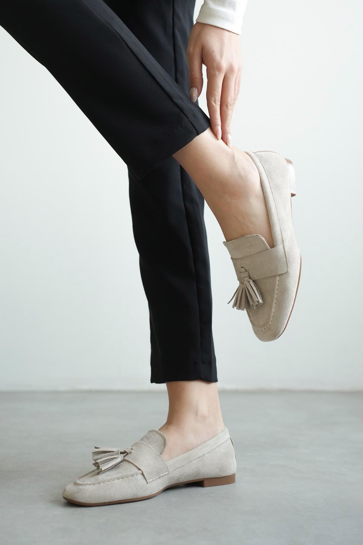 Kadın Boos Düz Taban Püsküllü Babet - Ten Süet