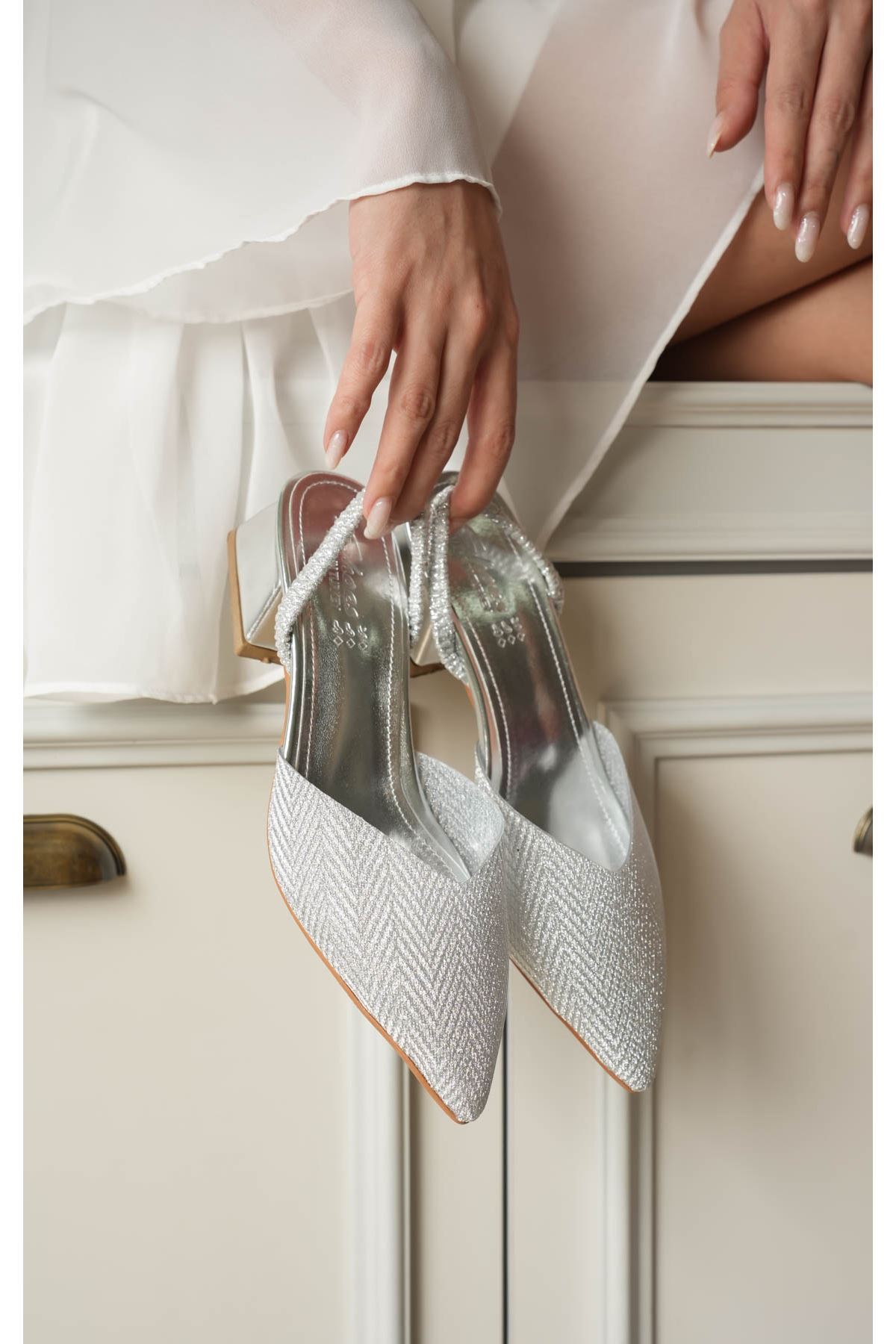 Kadın Flex Kısa Topuklu Simli  Ayakkabı - Gümüş