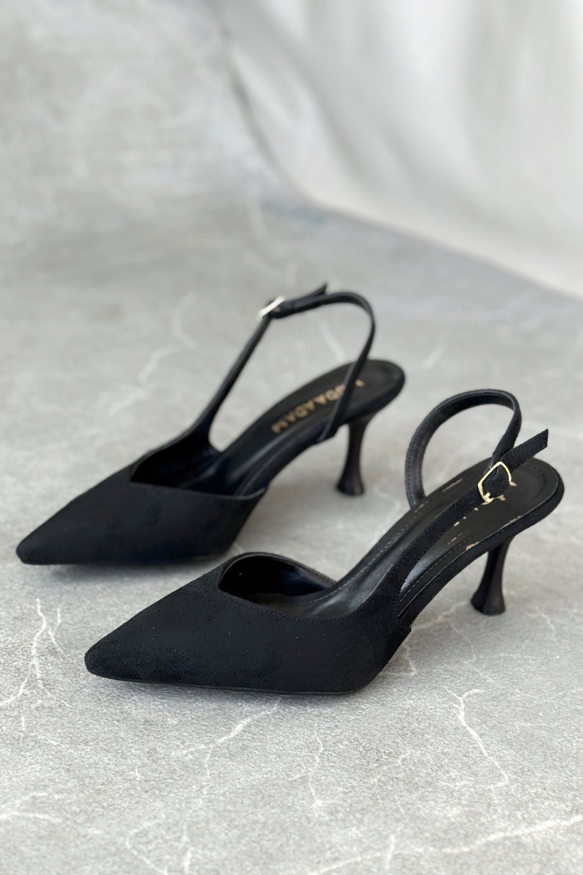 Kadın Eleni İnce Topuklu Ayakkabı - Siyah Süet