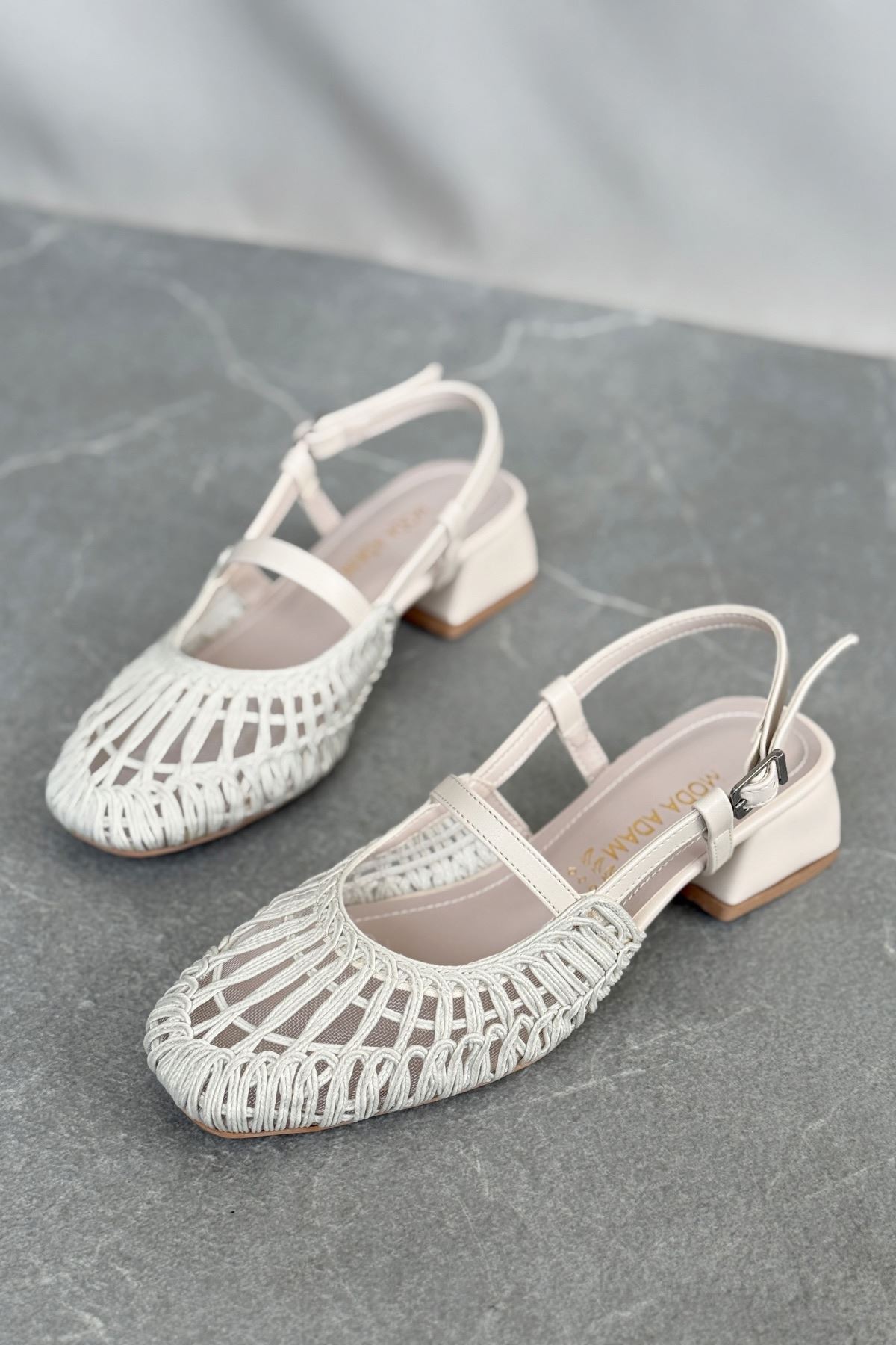 Kadın Cerny Kısa Topuklu Örgülü Ayakkabı - Ten