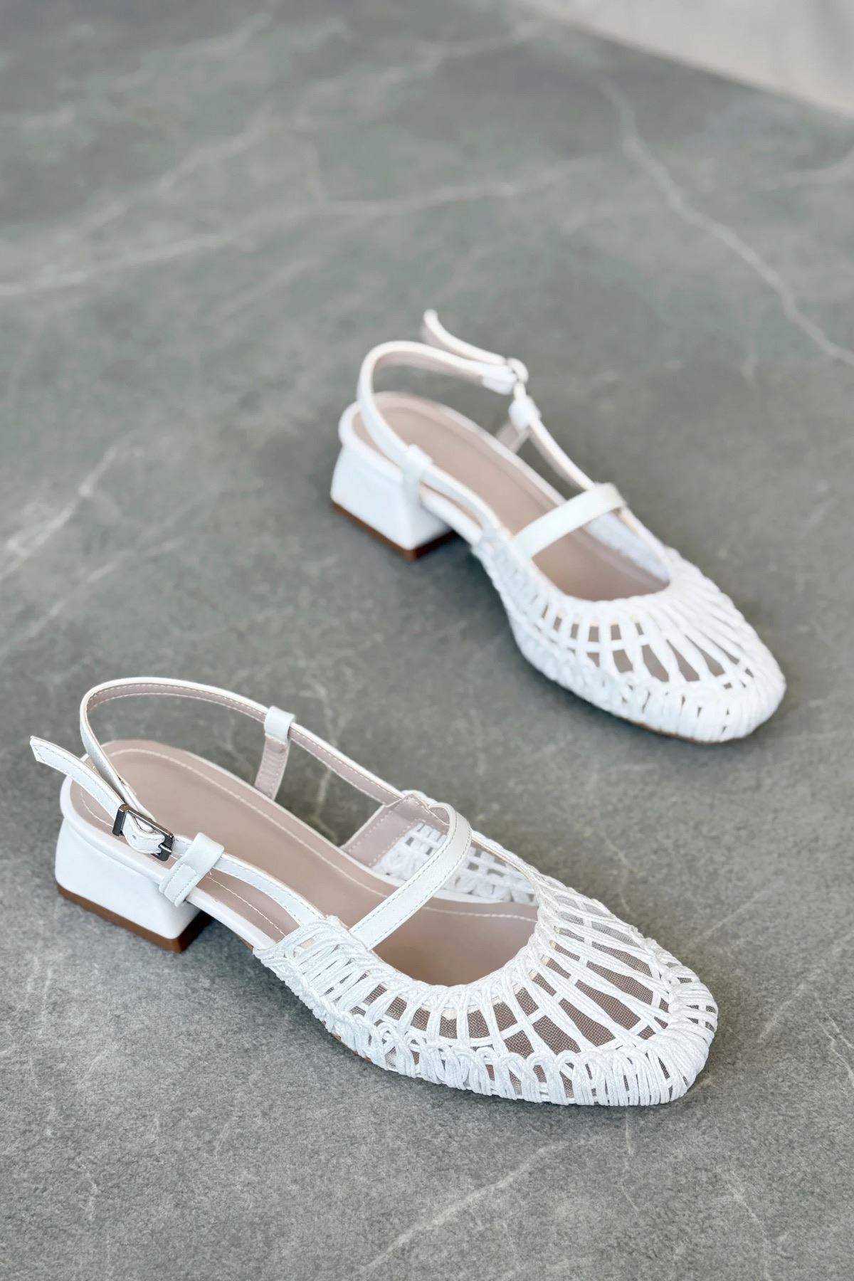 Kadın Cerny Kısa Topuklu Örgülü Ayakkabı - Beyaz