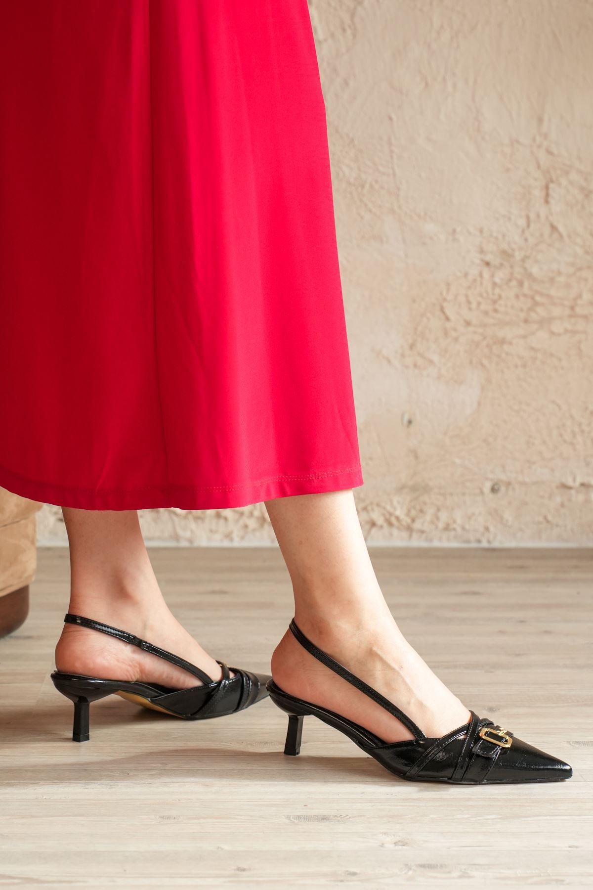 Kadın Paris İnce Kısa Topuklu Ayakkabı - siyah-rugan