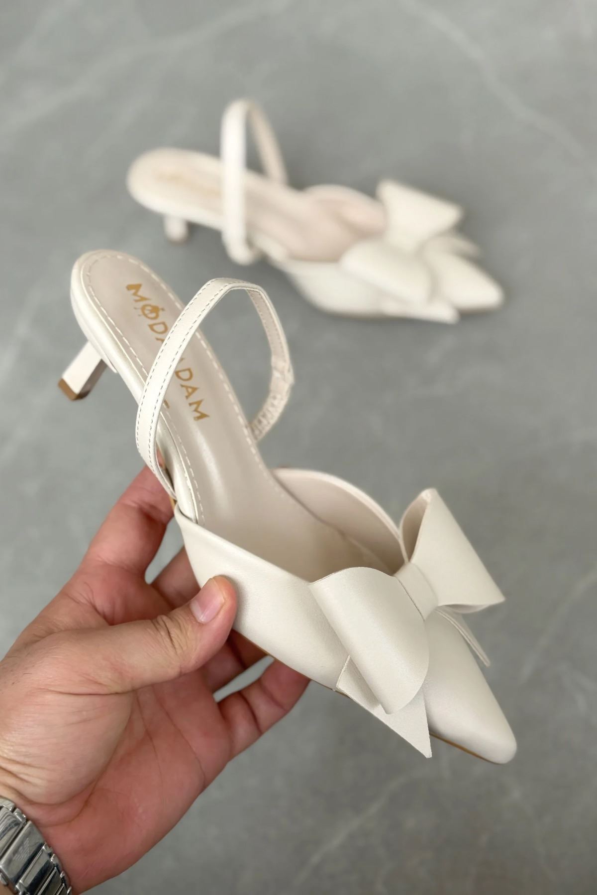 Kadın Cupe İnce Kısa Topuklu Ayakkabı - Ten Deri