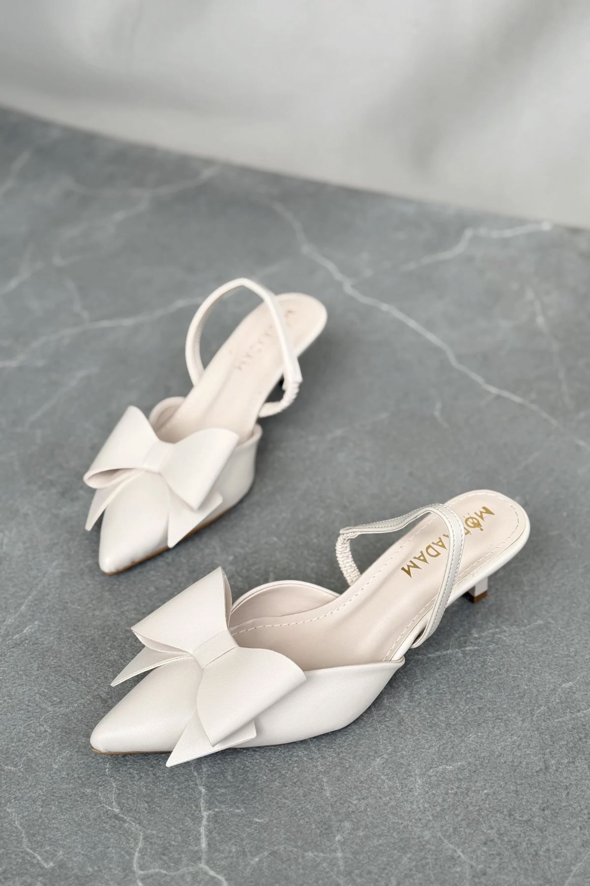 Kadın Cupe İnce Kısa Topuklu Ayakkabı - Ten Deri