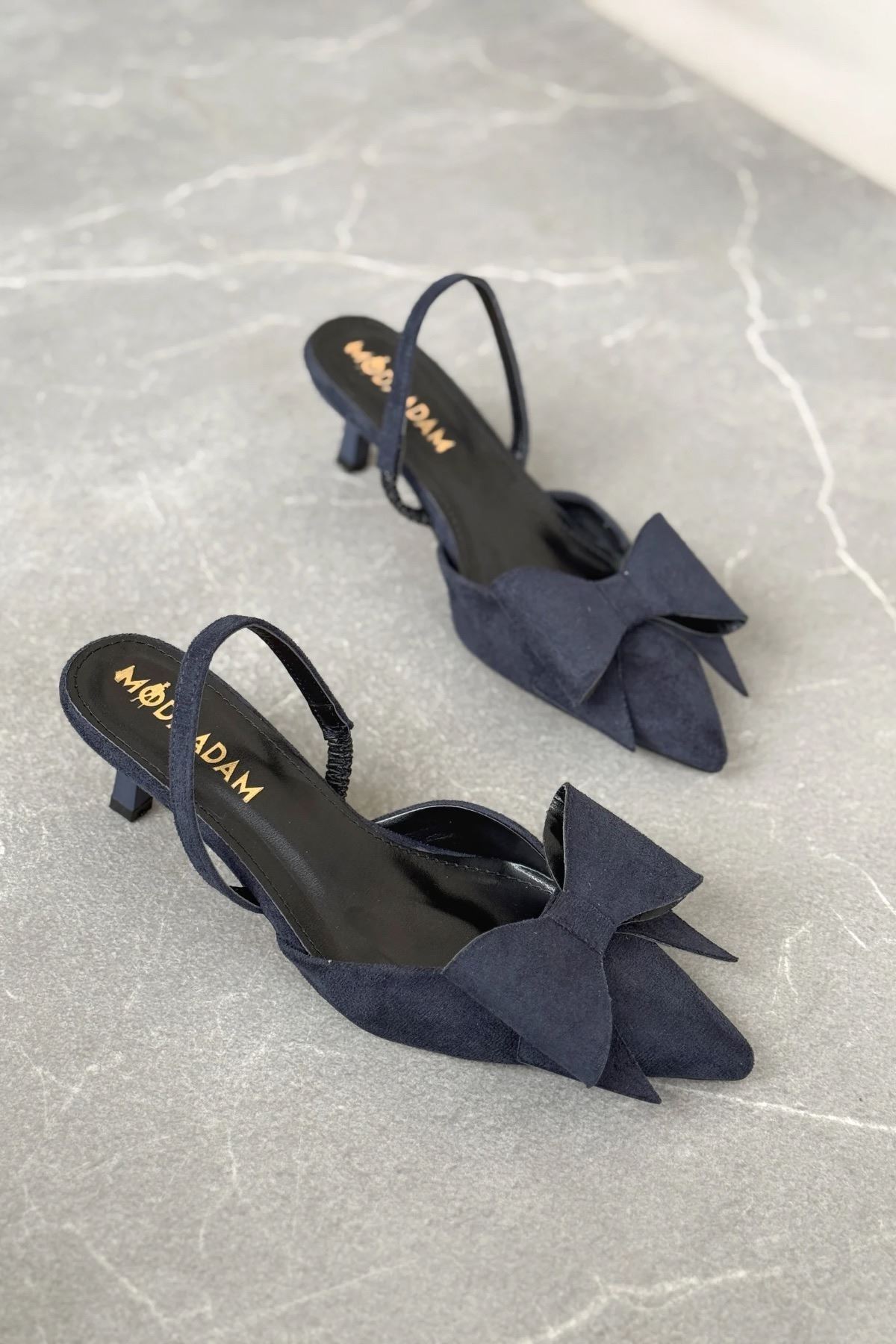 Kadın Cupe İnce Kısa Topuklu Ayakkabı - Lacivert-Süet