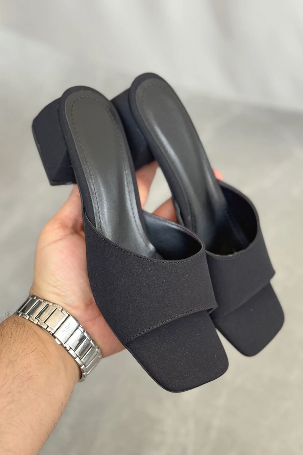 Kadın Vinor Kısa Topuklu Terlik - Mat-Siyah