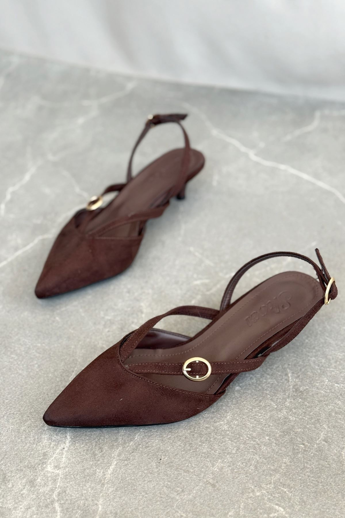 Kadın İssar Kısa Topuklu Ayakkabı  - Kahve-Süet