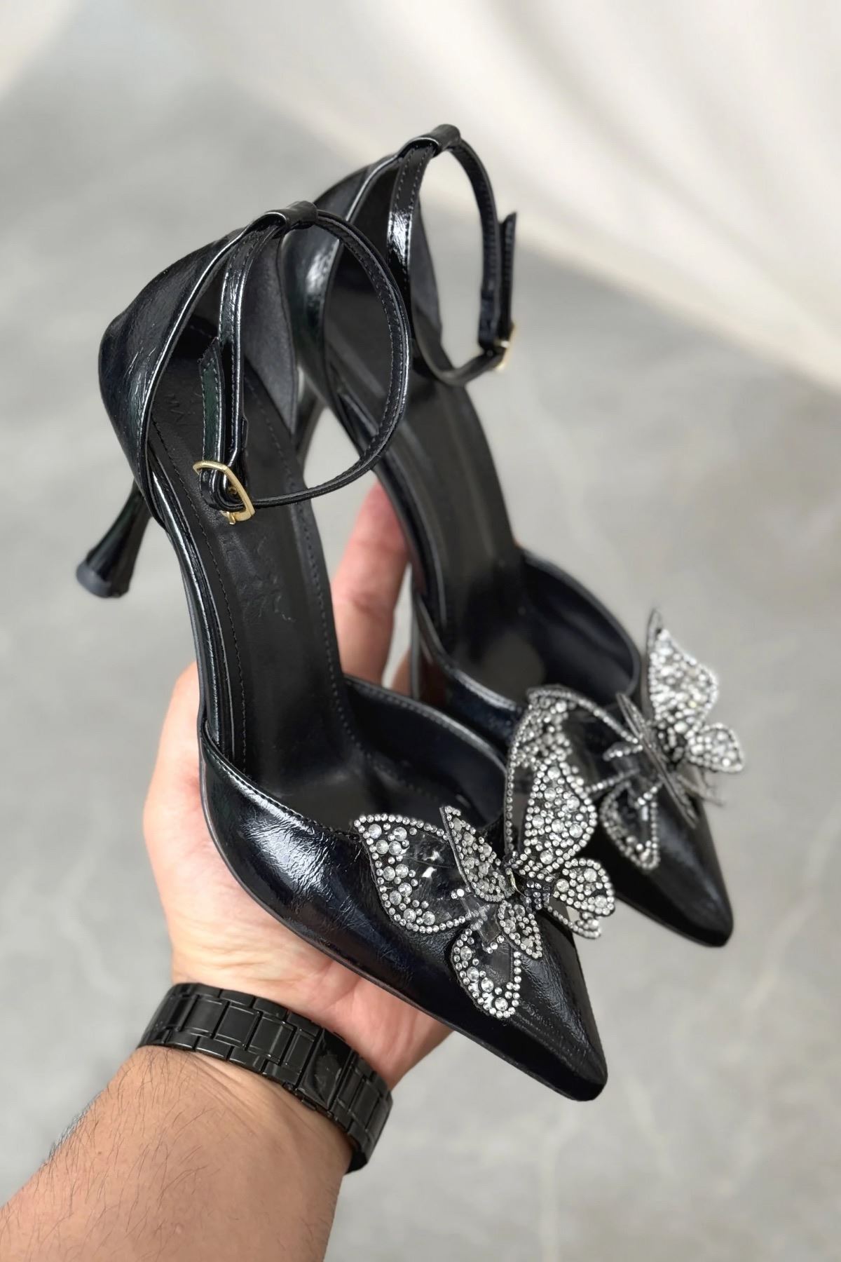 Kadın Torino Tokalı  İnce Topuklu Ayakkabı - siyah-rugan