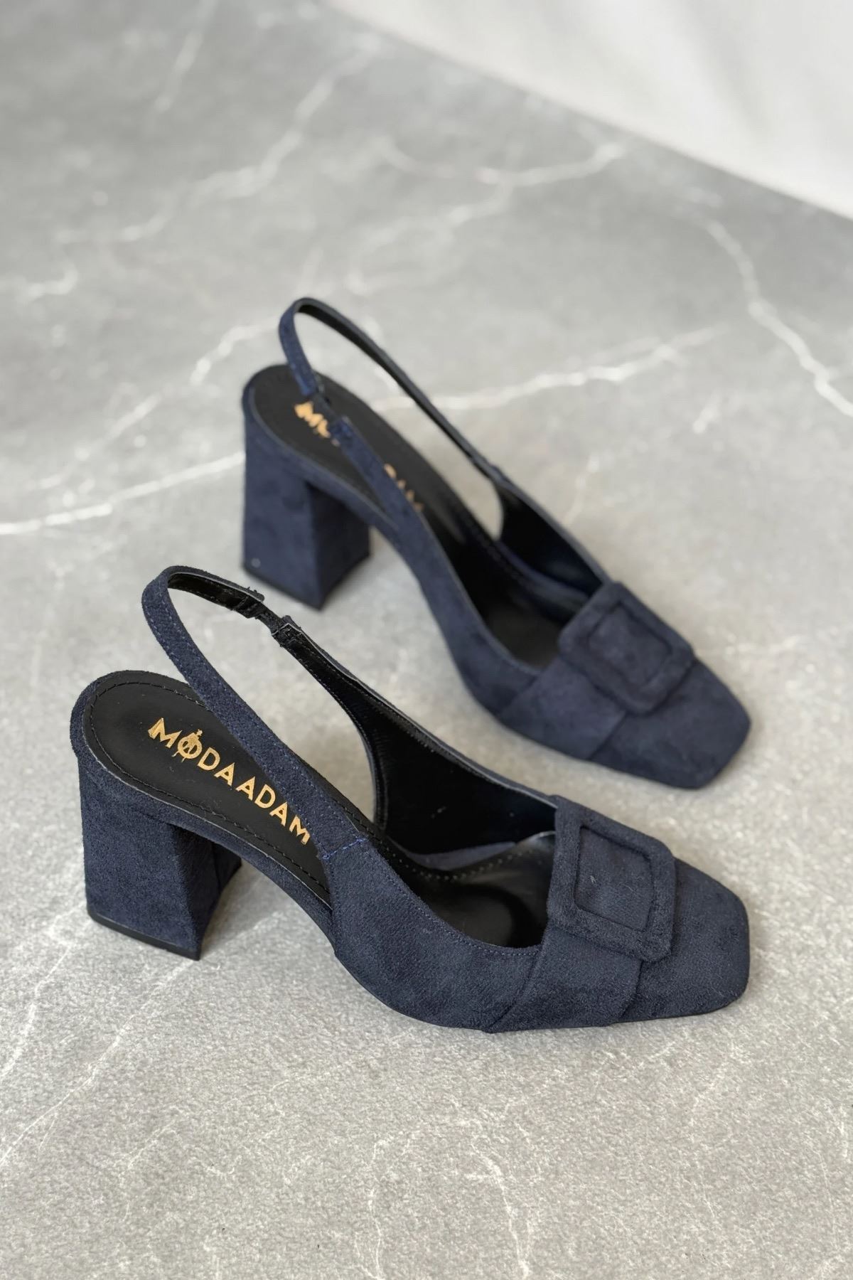 Kadın Jine  Köşe Burun Kare Toka Topuklu Ayakkabı - Lacivert-Süet