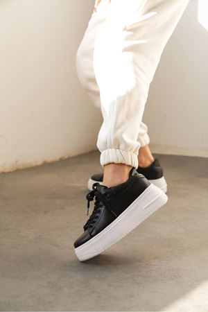 Kadın Lenosa Kalın Taban Spor Ayakkabı - Siyah Beyaz