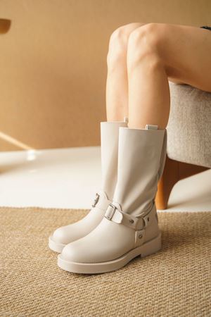 Kadın Esley Düz Tabanlı Tokalı Bot - Ten Deri