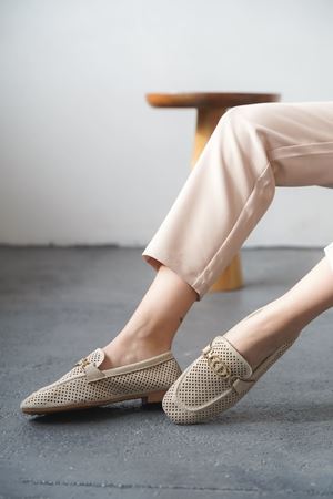 Kadın Celtic Tokalı Düz Babet - Ten Süet