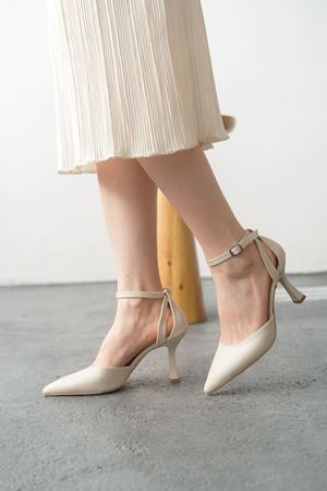 Kadın Seric Sivri Topuklu Ayakkabı - Ten Deri