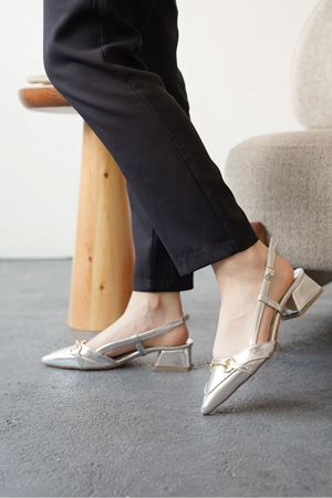 Kadın Goches Kısa Topuklu Ayakkabı - Gümüş