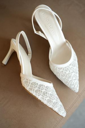 Kadın Lucco Pullu Dantelli Topuklu Ayakkabı - Beyaz
