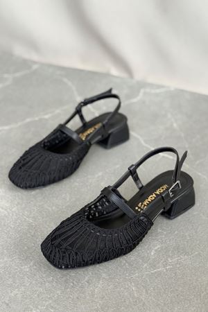Kadın Cerny Kısa Topuklu Örgülü Ayakkabı - Siyah