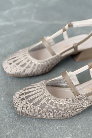 Kadın Cerny Kısa Topuklu Örgülü Ayakkabı - Vizon