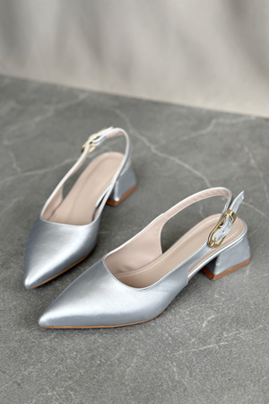 Kadın Mely Tokalı Kısa Topuklu Ayakkabı - Gümüş