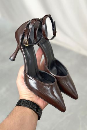 Kadın Rustik İnce Topuklu Ayakkabı - Kahve-Rugan